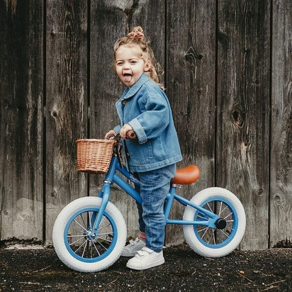 baghera-preschool-balance-bicycle-blue-30722964881495_720x-1 baghera-preschool-balance-bicycle-blue-30722964881495_720x-1