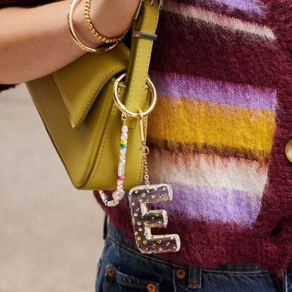 bauble-bar-trend-accessories-confetti-initial-bag-charm-e-32435341262935_720x-6 bauble-bar-trend-accessories-confetti-initial-bag-charm-e-32435341262935_720x-6