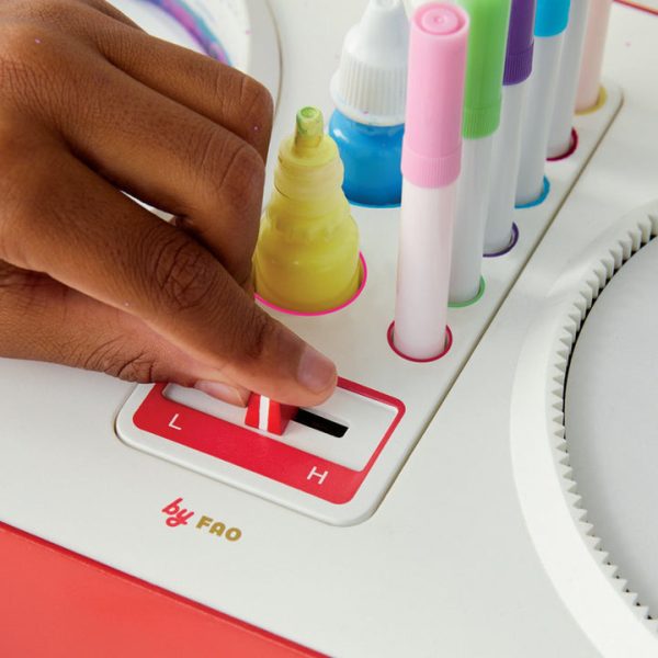 fao-schwarz-creativity-spin-and-twist-3d-art-set-30217673015383_720x fao-schwarz-creativity-spin-and-twist-3d-art-set-30217673015383_720x