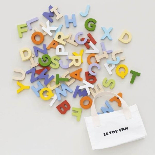 le-toy-van-infants-wooden-alphabet-set-bag-60-letters-31487190138967_720x le-toy-van-infants-wooden-alphabet-set-bag-60-letters-31487190138967_720x