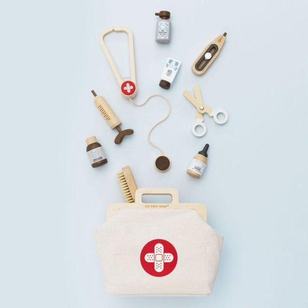 le-toy-van-preschool-10-piece-animal-vet-pretend-play-set-1153095534_720x-2 le-toy-van-preschool-10-piece-animal-vet-pretend-play-set-1153095534_720x-2