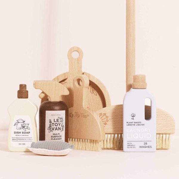 le-toy-van-preschool-7-piece-eco-friendly-wooden-cleaning-set-32562597855319_720x-5 le-toy-van-preschool-7-piece-eco-friendly-wooden-cleaning-set-32562597855319_720x-5