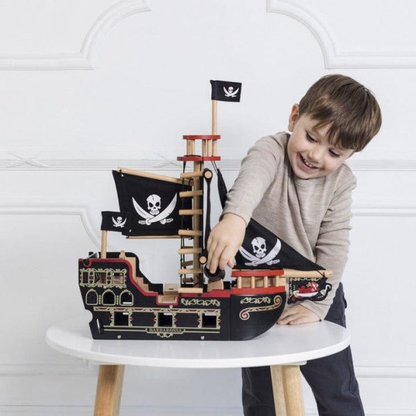 le-toy-van-preschool-barbarossa-pirate-ship-29823121260631_720x-2 le-toy-van-preschool-barbarossa-pirate-ship-29823121260631_720x-2