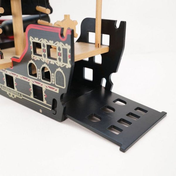 le-toy-van-preschool-barbarossa-pirate-ship-29823122112599_720x-4 le-toy-van-preschool-barbarossa-pirate-ship-29823122112599_720x-4