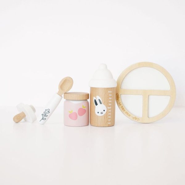 le-toy-van-preschool-dolls-nursing-kit-bag-8-pieces-1153095514_720x-1 le-toy-van-preschool-dolls-nursing-kit-bag-8-pieces-1153095514_720x-1