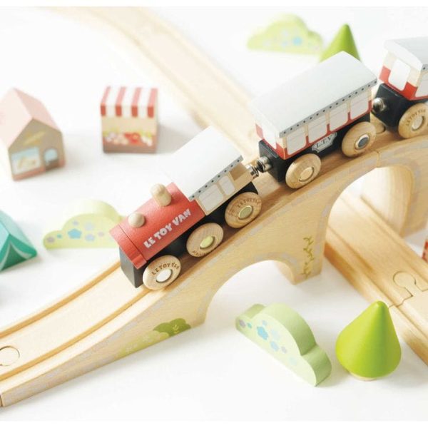 le-toy-van-preschool-figure-8-wooden-train-set-40-pieces-31480133845079_720x-3 le-toy-van-preschool-figure-8-wooden-train-set-40-pieces-31480133845079_720x-3