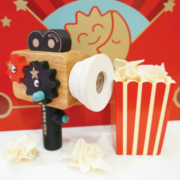 le-toy-van-preschool-hollywood-film-camera-14736372793431_720x-3 le-toy-van-preschool-hollywood-film-camera-14736372793431_720x-3