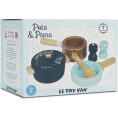 le-toy-van-preschool-pots-pans-kitchen-accessories-32625382064215_720x-2