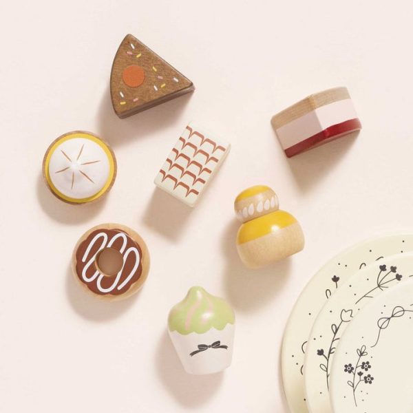 le-toy-van-preschool-three-tier-patisserie-cake-stand-32562576326743_720x-6 le-toy-van-preschool-three-tier-patisserie-cake-stand-32562576326743_720x-6