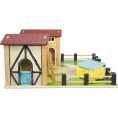 le-toy-van-preschool-wooden-farmyard-stables-31480125554775_720x-2