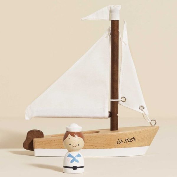 le-toy-van-preschool-wooden-sailing-boat-captain-32563050348631_720x le-toy-van-preschool-wooden-sailing-boat-captain-32563050348631_720x