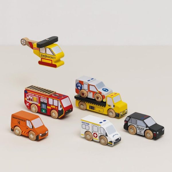 le-toy-van-preschool-wooden-set-of-7-emergency-vehicles-32563049594967_720x-5 le-toy-van-preschool-wooden-set-of-7-emergency-vehicles-32563049594967_720x-5
