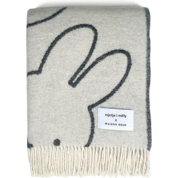 maison-deux-room-decor-miffy-blanket-white-black-31899810103383_720x maison-deux-room-decor-miffy-blanket-white-black-31899810103383_720x