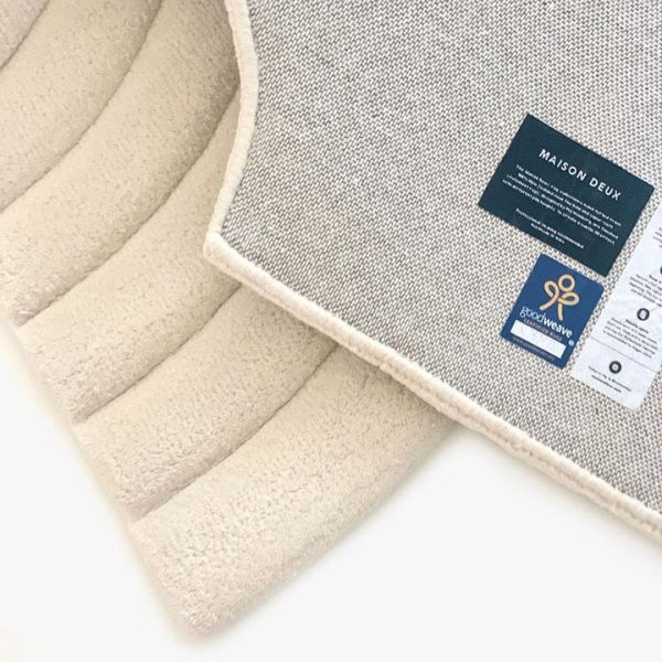 maison-deux-room-decor-rainbow-rug-off-white-31903289507927_720x maison-deux-room-decor-rainbow-rug-off-white-31903289507927_720x