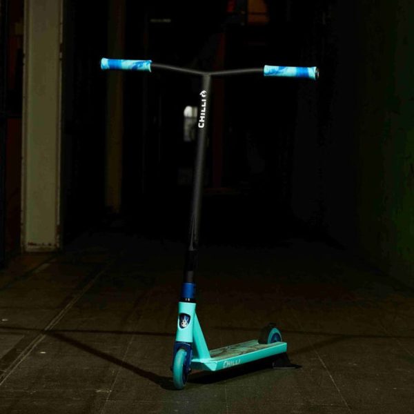 micro-kickboard-outdoor-chilli-critter-scooter-hercules-beetle-blue-32481366245463_720x-4 micro-kickboard-outdoor-chilli-critter-scooter-hercules-beetle-blue-32481366245463_720x-4