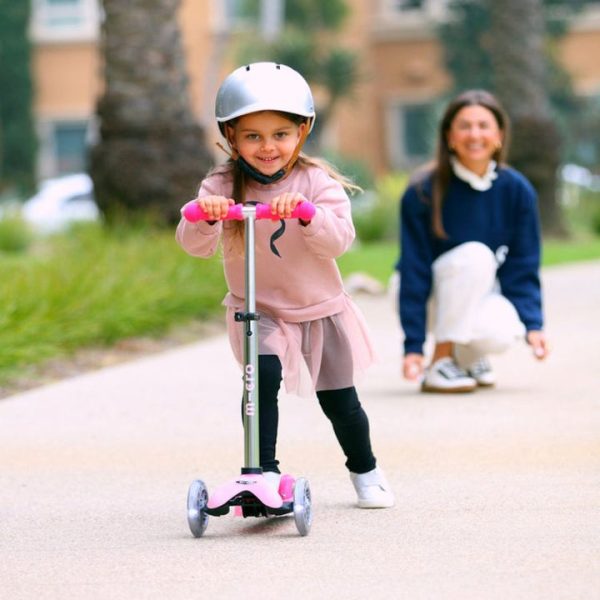 micro-kickboard-outdoor-micro-mini-led-scooter-neon-pink-32480888422487_720x-2 micro-kickboard-outdoor-micro-mini-led-scooter-neon-pink-32480888422487_720x-2