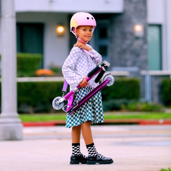 micro-kickboard-outdoor-micro-sprite-led-scooter-purple-stripe-32480903168087_720x-4