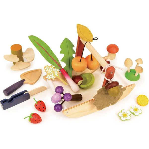 tender-leaf-toys-preschool-wild-wood-foraging-trug-1130106589_720x tender-leaf-toys-preschool-wild-wood-foraging-trug-1130106589_720x