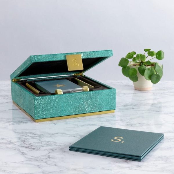 ws-game-company-games-scrabble-del-mar-shagreen-edition-30432177815639_720x-3 ws-game-company-games-scrabble-del-mar-shagreen-edition-30432177815639_720x-3