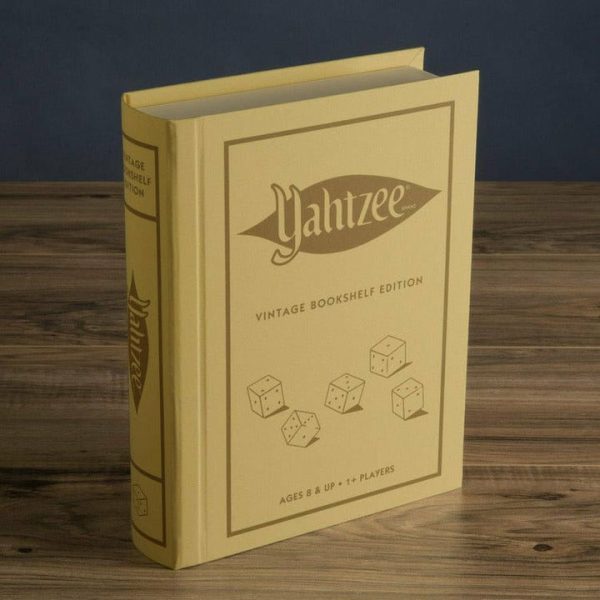 ws-game-company-games-yahtzee-vintage-bookshelf-edition-28874162503767_720x-4