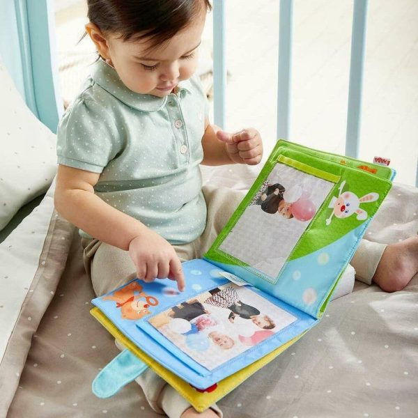 haba-plush-baby-playmates-soft-fabric-baby-photo-album-28744762884194_1800x1800_b35e674c-cc7d-4e36-bd23-41ca309768d1.jpg
